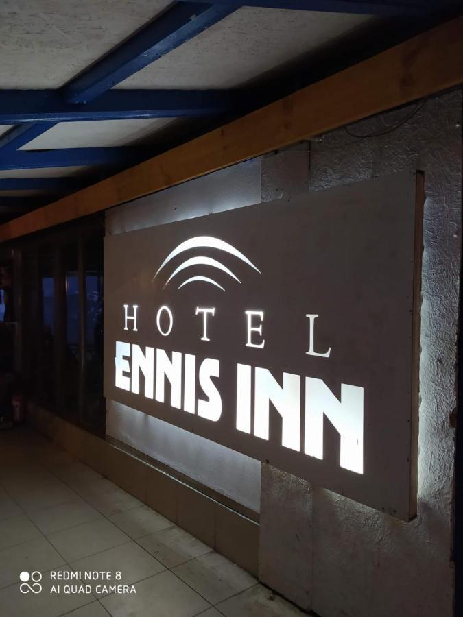 Hotel Ennis Inn Текидраг Екстериор снимка